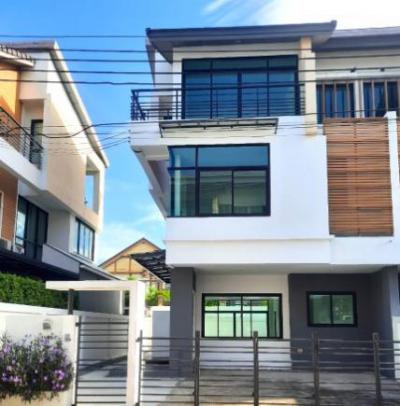 บ้านเดี่ยว 28000 นนทบุรี เมืองนนทบุรี บางรักน้อย