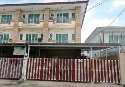 ทาวน์เฮาส์ 35000 กรุงเทพมหานคร เขตบางกะปิ คลองจั่น
