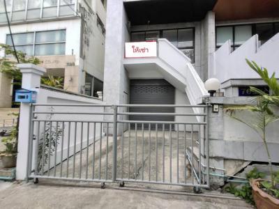 อาคารพาณิชย์ 35000 กรุงเทพมหานคร เขตห้วยขวาง บางกะปิ