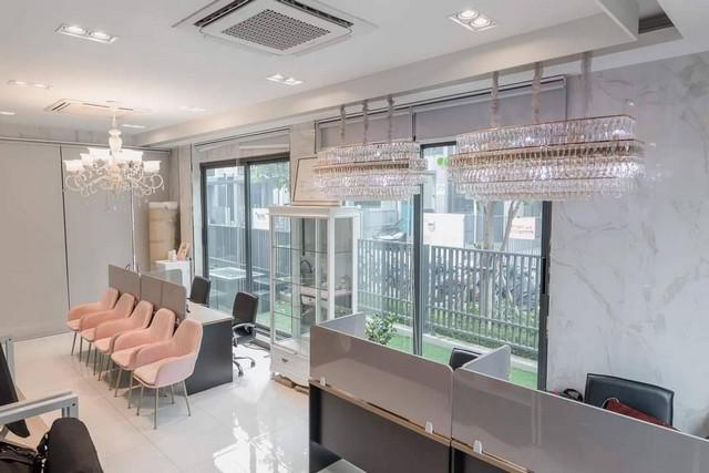 อาคารพาณิชย์ 13900000 กรุงเทพมหานคร เขตดอนเมือง สีกัน อาคารพาณิชย์ 13900000 กรุงเทพมหานคร เขตดอนเมือง สีกัน