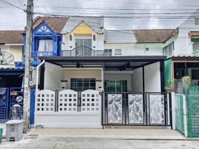 ทาวน์เฮาส์ 2390000 กรุงเทพมหานคร เขตลาดกระบัง คลองสองต้นนุ่น