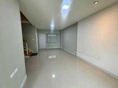ทาวน์เฮาส์ 2900000 กรุงเทพมหานคร เขตดอนเมือง สีกัน