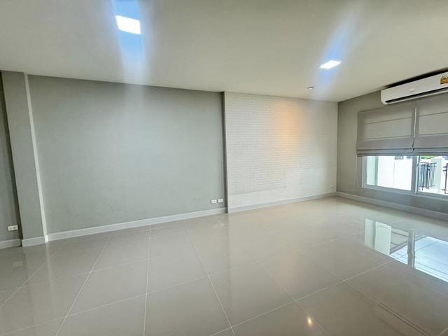 ทาวน์เฮาส์ 2900000 กรุงเทพมหานคร เขตดอนเมือง สีกัน ทาวน์เฮาส์ 2900000 กรุงเทพมหานคร เขตดอนเมือง สีกัน