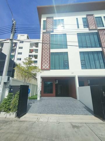 บ้านเดี่ยว 11500000 กรุงเทพมหานคร เขตลาดพร้าว ลาดพร้าว