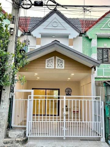 ทาวน์เฮาส์ 1490000 นนทบุรี บางบัวทอง บางคูรัด