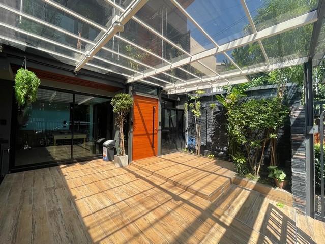 ทาวน์เฮาส์ 55000 กรุงเทพมหานคร เขตบางกะปิ หัวหมาก ทาวน์เฮาส์ 55000 กรุงเทพมหานคร เขตบางกะปิ หัวหมาก