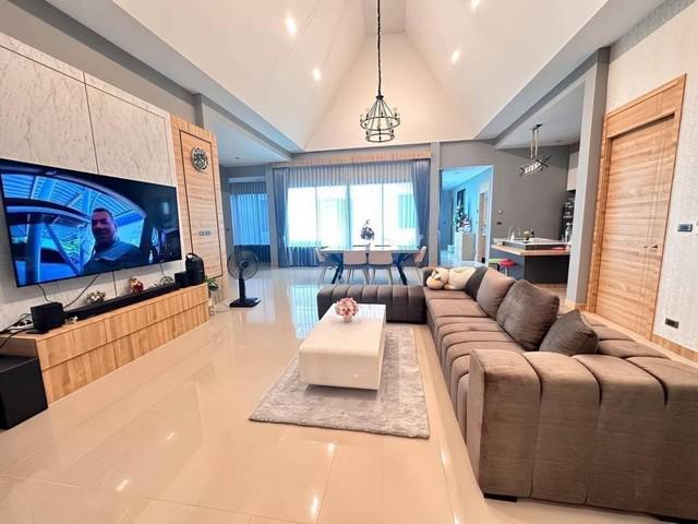บ้านเดี่ยว 12900000 ชลบุรี บางละมุง หนองปรือ บ้านเดี่ยว 12900000 ชลบุรี บางละมุง หนองปรือ