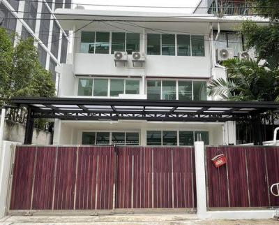 ทาวน์เฮาส์ 140000 กรุงเทพมหานคร เขตสาทร ทุ่งมหาเมฆ