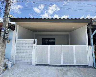 ทาวน์เฮาส์ 2350000 ภูเก็ต เมืองภูเก็ต รัษฎา