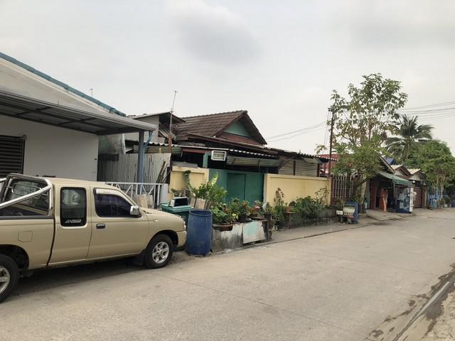 อพาร์ทเม้นท์ 2300000 ปทุมธานี เมืองปทุมธานี หลักหก อพาร์ทเม้นท์ 2300000 ปทุมธานี เมืองปทุมธานี หลักหก