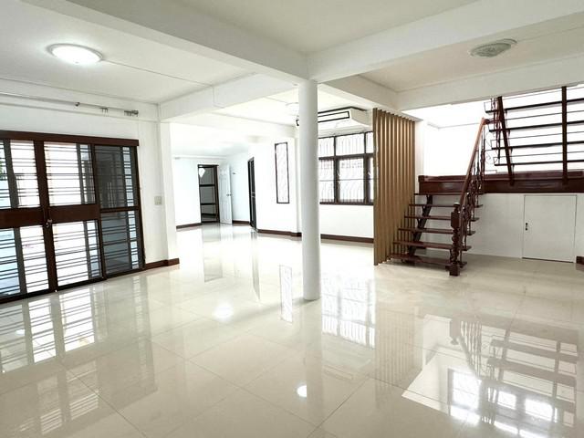 บ้านเดี่ยว 85000 กรุงเทพมหานคร เขตลาดพร้าว ลาดพร้าว บ้านเดี่ยว 85000 กรุงเทพมหานคร เขตลาดพร้าว ลาดพร้าว