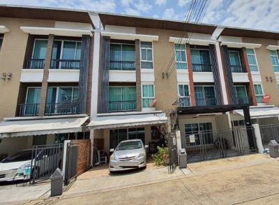 ทาวน์เฮาส์ 26500 กรุงเทพมหานคร เขตลาดพร้าว ลาดพร้าว
