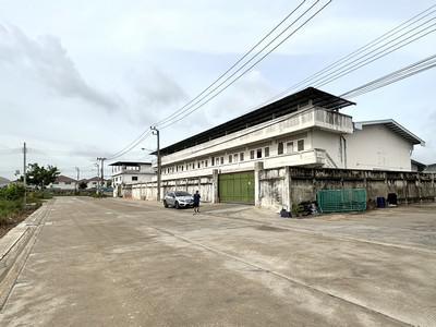 โรงงาน 108000 กรุงเทพมหานคร เขตบางขุนเทียน ท่าข้าม