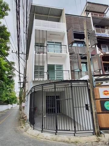 บ้านเดี่ยว 50000 กรุงเทพมหานคร เขตวัฒนา คลองเตยเหนือ