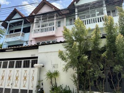 อาคารพาณิชย์ 18000 กรุงเทพมหานคร เขตบางนา บางนา
