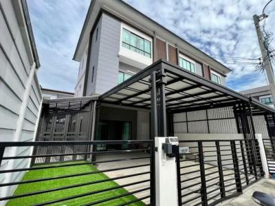 ทาวน์เฮาส์ 51000 กรุงเทพมหานคร เขตวังทองหลาง วังทองหลาง
