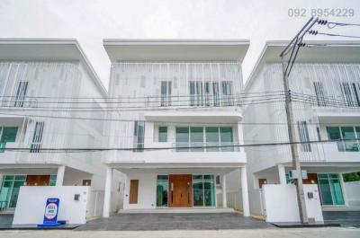 บ้านเดี่ยว 31000000 กรุงเทพมหานคร เขตสวนหลวง สวนหลวง