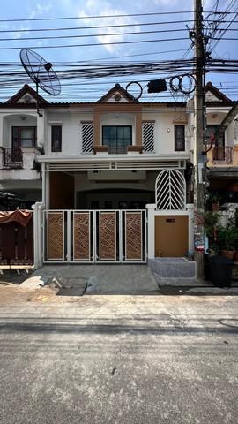 ทาวน์เฮาส์ 1750000 กรุงเทพมหานคร เขตคลองสามวา สามวาตะวันตก