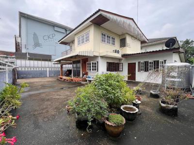 บ้านเดี่ยว 8900000 กรุงเทพมหานคร เขตลาดพร้าว จรเข้บัว