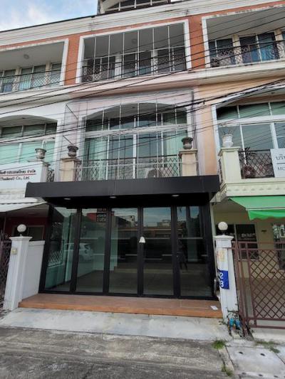 ทาวน์เฮาส์ 28000 กรุงเทพมหานคร เขตคันนายาว คันนายาว