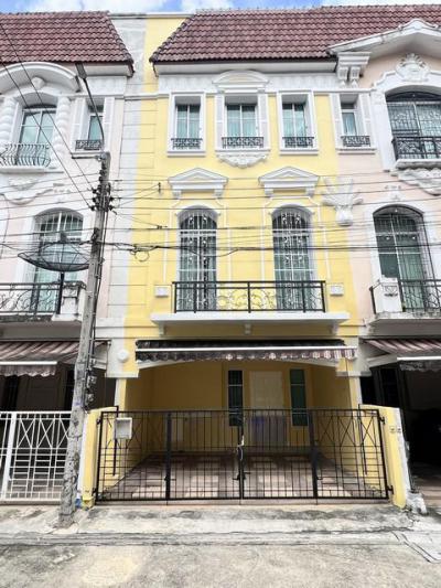 ทาวน์เฮาส์ 6500000 กรุงเทพมหานคร เขตจตุจักร ลาดยาว