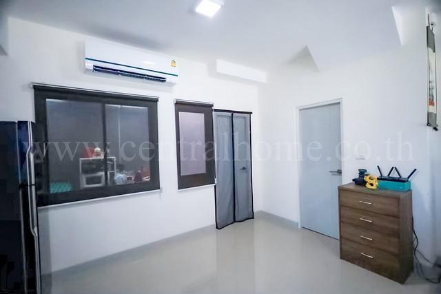 ทาวน์เฮาส์ 3890000 นนทบุรี ปากเกร็ด อ้อมเกร็ด ทาวน์เฮาส์ 3890000 นนทบุรี ปากเกร็ด อ้อมเกร็ด