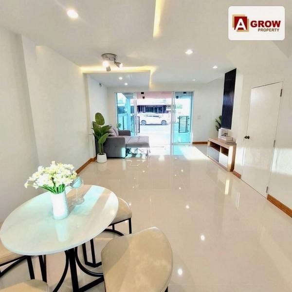 ทาวน์เฮาส์ 2450000 กรุงเทพมหานคร เขตหนองจอก โคกแฝด ทาวน์เฮาส์ 2450000 กรุงเทพมหานคร เขตหนองจอก โคกแฝด
