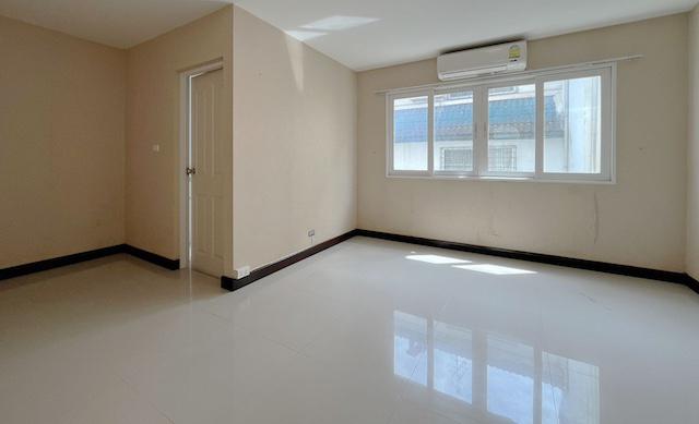 ทาวน์เฮาส์ 28000 กรุงเทพมหานคร เขตลาดพร้าว ลาดพร้าว ทาวน์เฮาส์ 28000 กรุงเทพมหานคร เขตลาดพร้าว ลาดพร้าว
