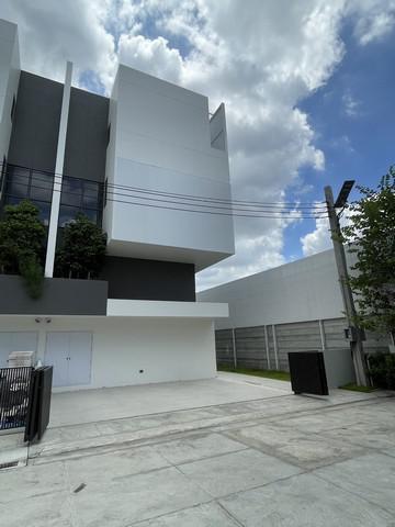 สำนักงาน 100000 กรุงเทพมหานคร เขตดอนเมือง สีกัน