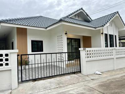 บ้านเดี่ยว 3390000 ชลบุรี บางละมุง นาเกลือ