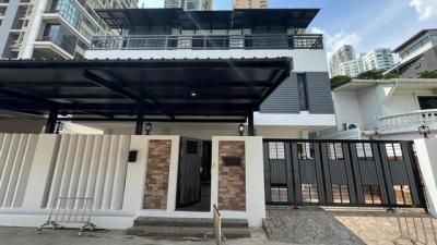 ทาวน์เฮาส์ 225000 กรุงเทพมหานคร เขตคลองเตย คลองตัน