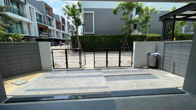 ทาวน์เฮาส์ 9900000 กรุงเทพมหานคร เขตสะพานสูง สะพานสูง ทาวน์เฮาส์ 9900000 กรุงเทพมหานคร เขตสะพานสูง สะพานสูง