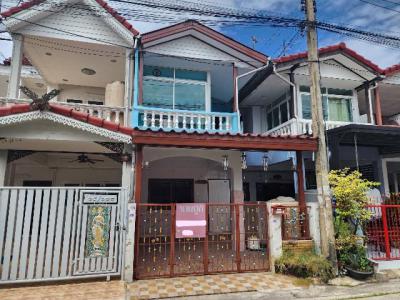 ทาวน์เฮาส์ 1490000 ปทุมธานี เมืองปทุมธานี บางปรอก