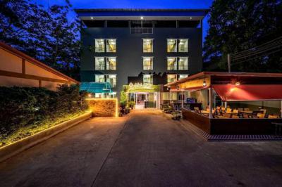 โรงแรม 60000000 ภูเก็ต ถลาง สาคู