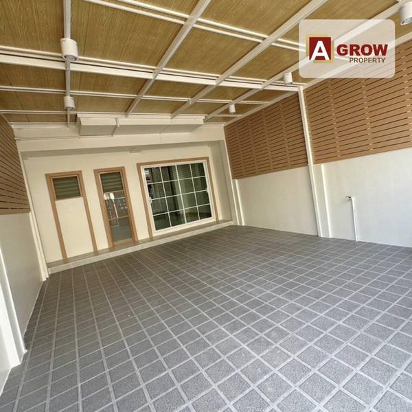 ทาวน์เฮาส์ 2300000 สมุทรปราการ เมืองสมุทรปราการ ท้ายบ้าน ทาวน์เฮาส์ 2300000 สมุทรปราการ เมืองสมุทรปราการ ท้ายบ้าน