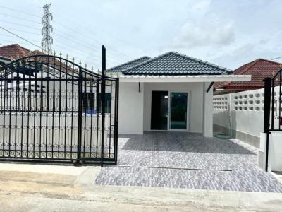 บ้านเดี่ยว 2490000 ชลบุรี บางละมุง หนองปรือ