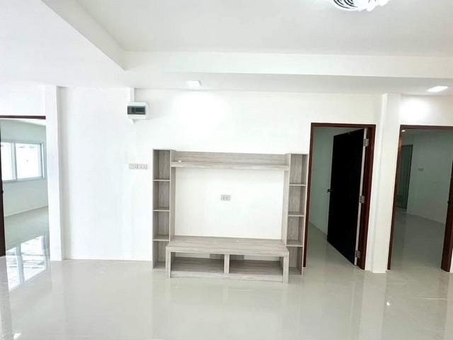 บ้านเดี่ยว 2490000 ชลบุรี บางละมุง หนองปรือ บ้านเดี่ยว 2490000 ชลบุรี บางละมุง หนองปรือ