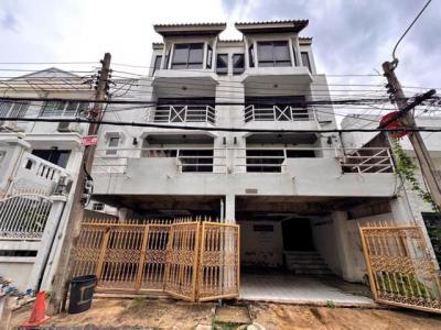 ทาวน์เฮาส์ 20000000 กรุงเทพมหานคร เขตจตุจักร ลาดยาว