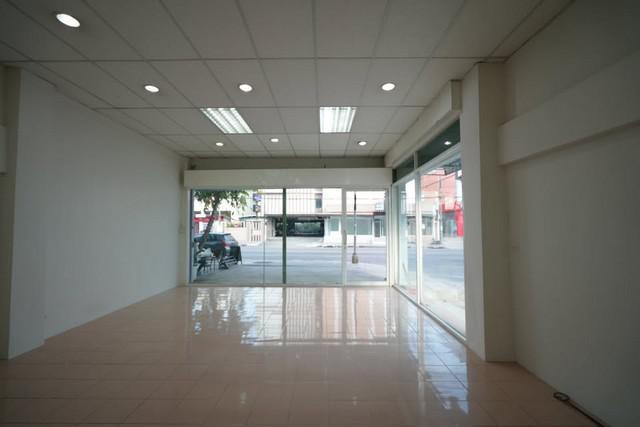 อาคารพาณิชย์ 35000 กรุงเทพมหานคร เขตลาดพร้าว ลาดพร้าว อาคารพาณิชย์ 35000 กรุงเทพมหานคร เขตลาดพร้าว ลาดพร้าว