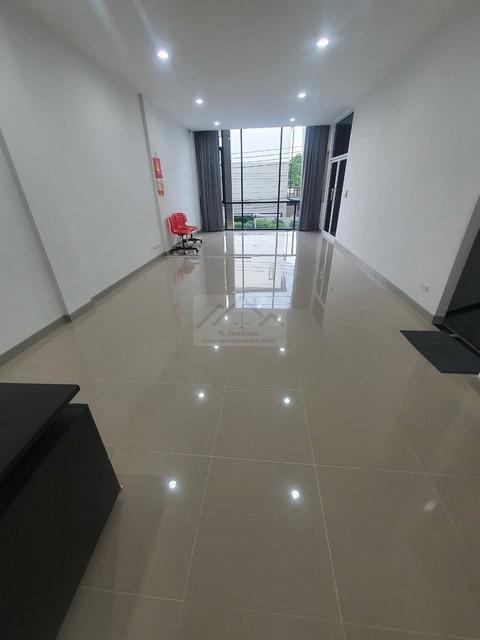 อาคารพาณิชย์ 65000 กรุงเทพมหานคร เขตลาดพร้าว ลาดพร้าว อาคารพาณิชย์ 65000 กรุงเทพมหานคร เขตลาดพร้าว ลาดพร้าว