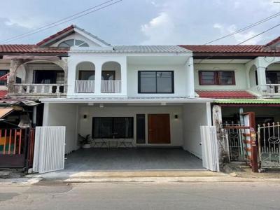 ทาวน์เฮาส์ 2590000 กรุงเทพมหานคร เขตบึงกุ่ม คลองกุ่ม
