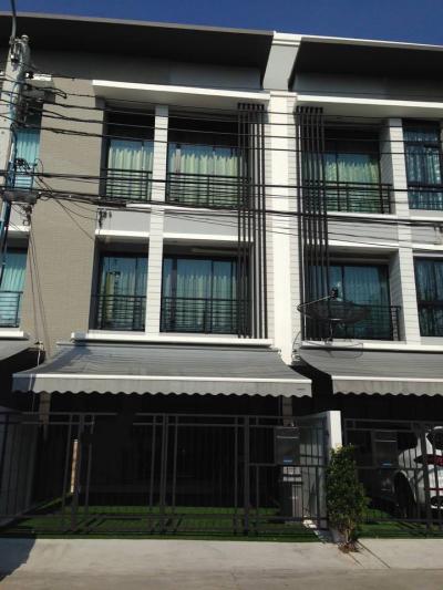 ทาวน์เฮาส์ 35000 กรุงเทพมหานคร เขตบางกะปิ หัวหมาก