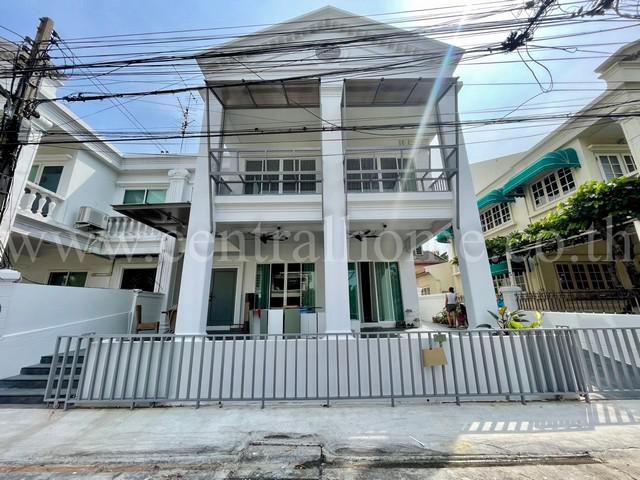 บ้านเดี่ยว 26000000 กรุงเทพมหานคร เขตวัฒนา พระโขนงเหนือ บ้านเดี่ยว 26000000 กรุงเทพมหานคร เขตวัฒนา พระโขนงเหนือ