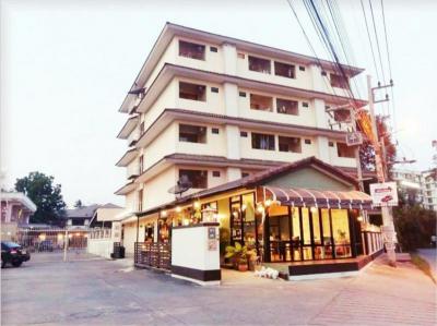 อพาร์ทเม้นท์พร้อมเฟอร์นิเจอร์ 3400 นครปฐม เมืองนครปฐม สนามจันทร์