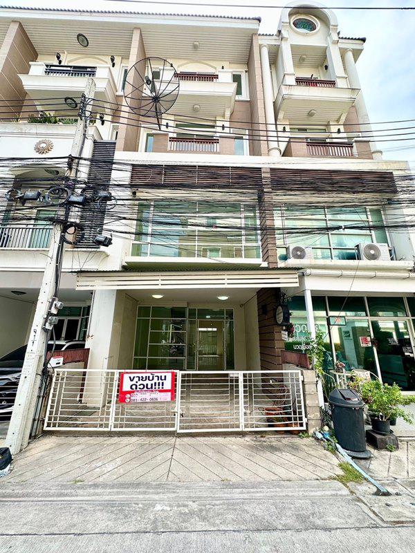 ทาวน์เฮาส์ 8900000 กรุงเทพมหานคร เขตบึงกุ่ม คลองกุ่ม ทาวน์เฮาส์ 8900000 กรุงเทพมหานคร เขตบึงกุ่ม คลองกุ่ม