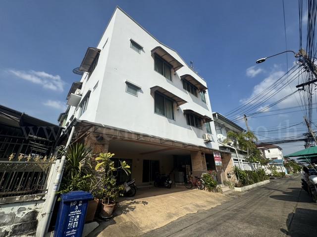 อพาร์ทเม้นท์ 8500000 กรุงเทพมหานคร เขตลาดพร้าว จรเข้บัว อพาร์ทเม้นท์ 8500000 กรุงเทพมหานคร เขตลาดพร้าว จรเข้บัว