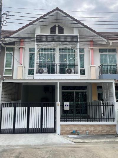 ทาวน์เฮาส์พร้อมเฟอร์นิเจอร์ 3750000 นนทบุรี เมืองนนทบุรี บางเขน