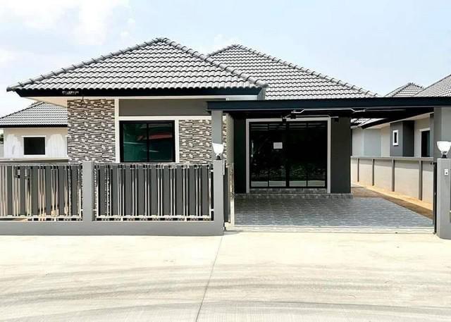 บ้านเดี่ยว 2890000 ชลบุรี บางละมุง หนองปรือ บ้านเดี่ยว 2890000 ชลบุรี บางละมุง หนองปรือ