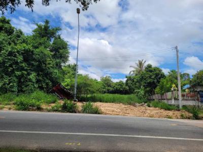 ที่ดิน 18000000 ชลบุรี บางละมุง ตะเคียนเตี้ย