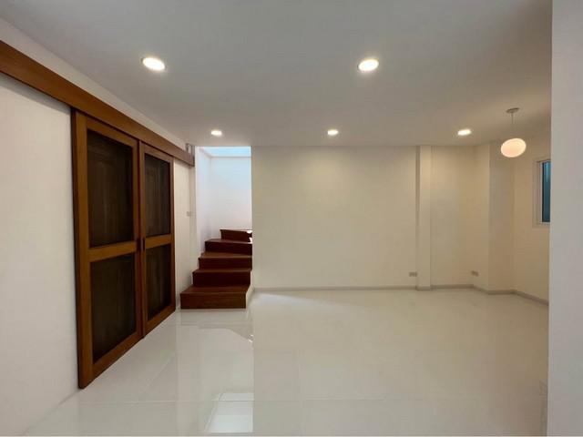บ้านเดี่ยว 8900000 กรุงเทพมหานคร เขตลาดพร้าว ลาดพร้าว บ้านเดี่ยว 8900000 กรุงเทพมหานคร เขตลาดพร้าว ลาดพร้าว